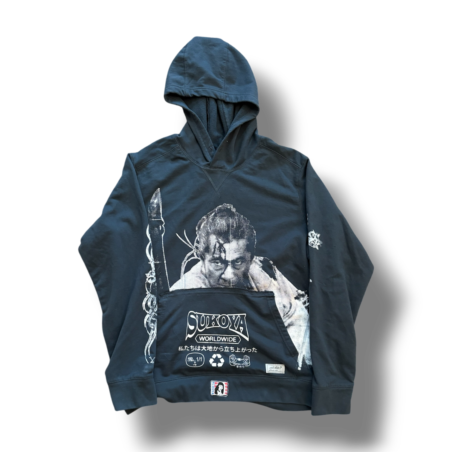 1/1 (M) SLATE EDDIE BAUER HOODIE